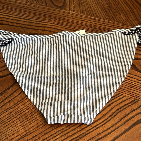 AERIE PANTY BUNDLE. 7 PIECES. NWOT. SIZE SMALL. - Picture 13 of 15